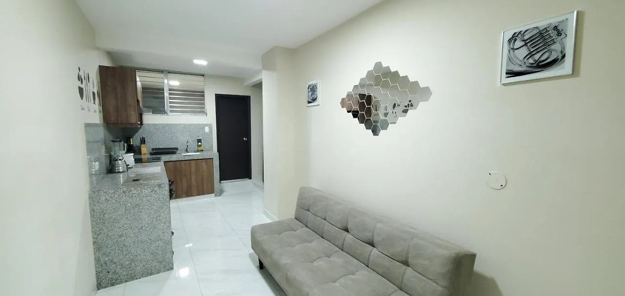 Ncg Suite Centro Guayaquil 0*,